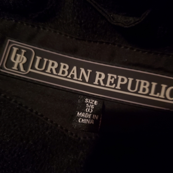 URBAN REPUBLIC Soft Shell Black Jacket, Zip, Removable Hood Kids 5-6 Large - Picture 3 of 3
